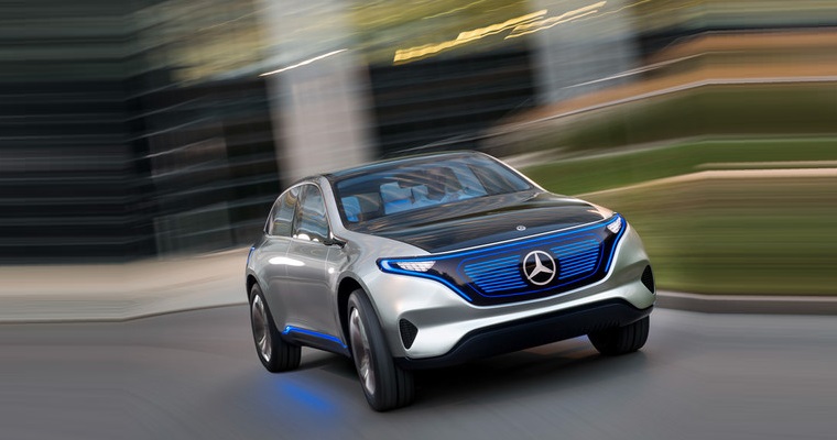 Компания Mercedes показала